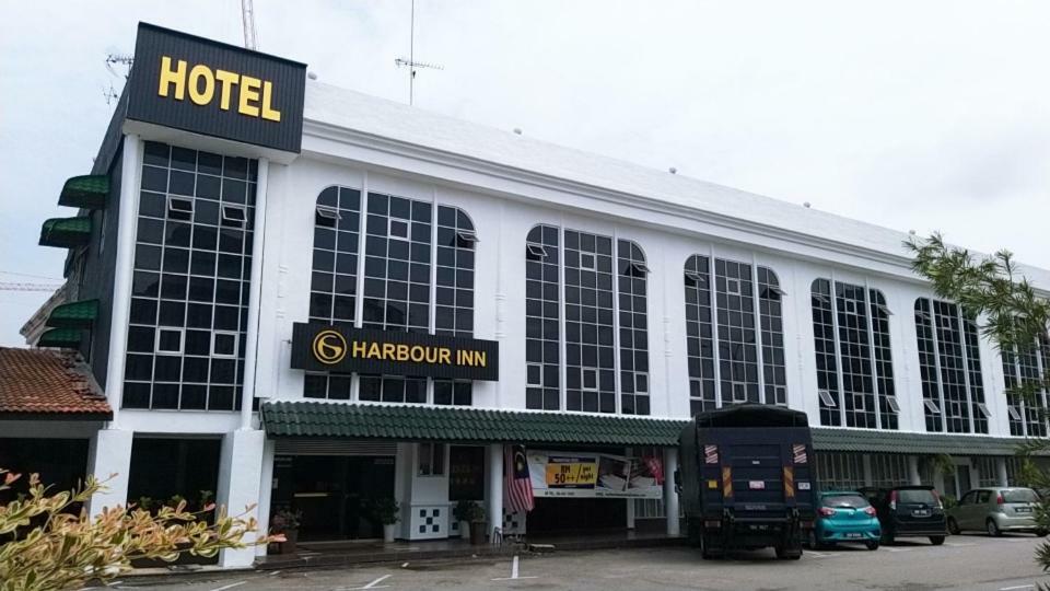 Harbour Inn Malacca Exterior photo